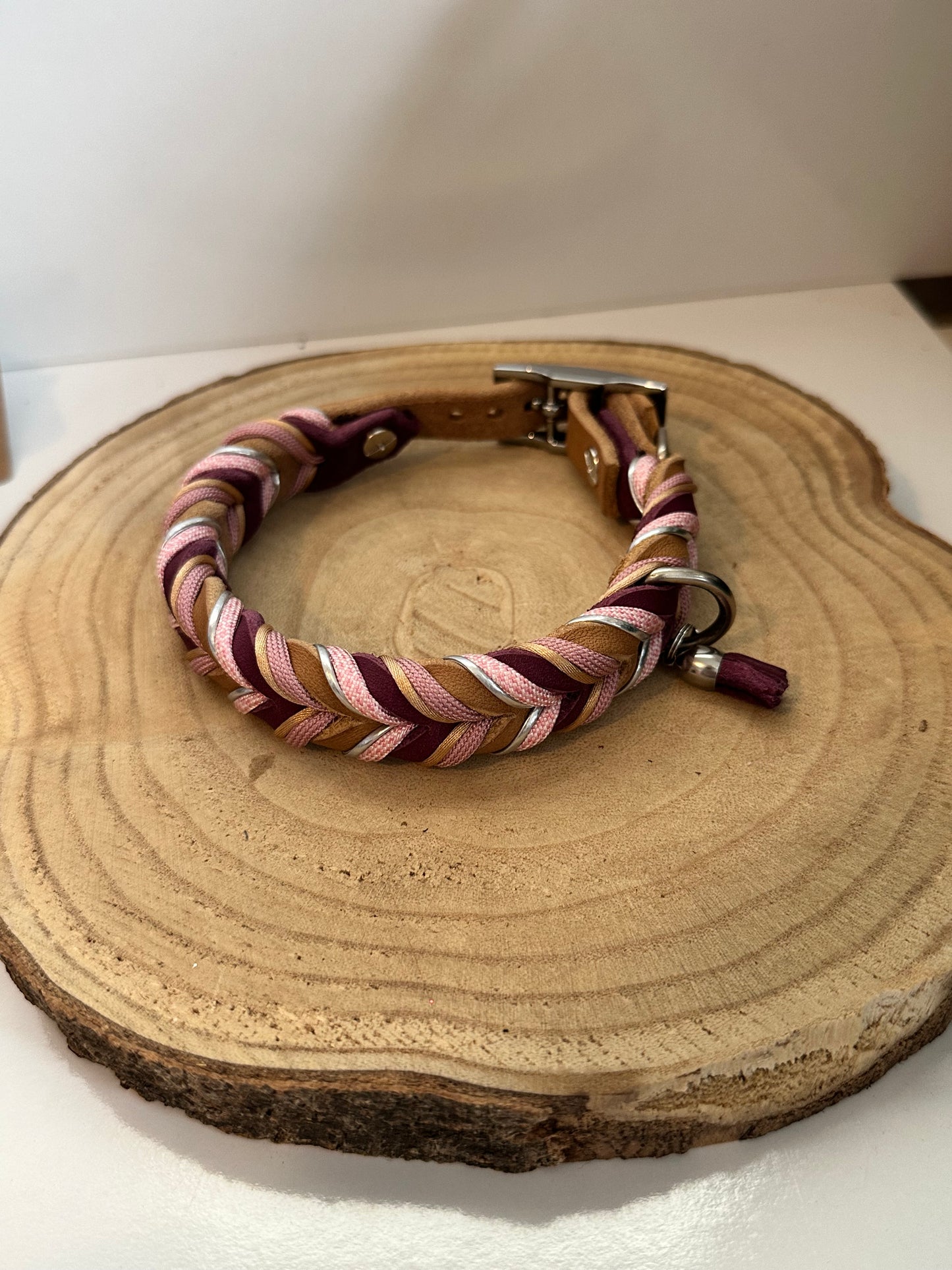 Halsband Wave